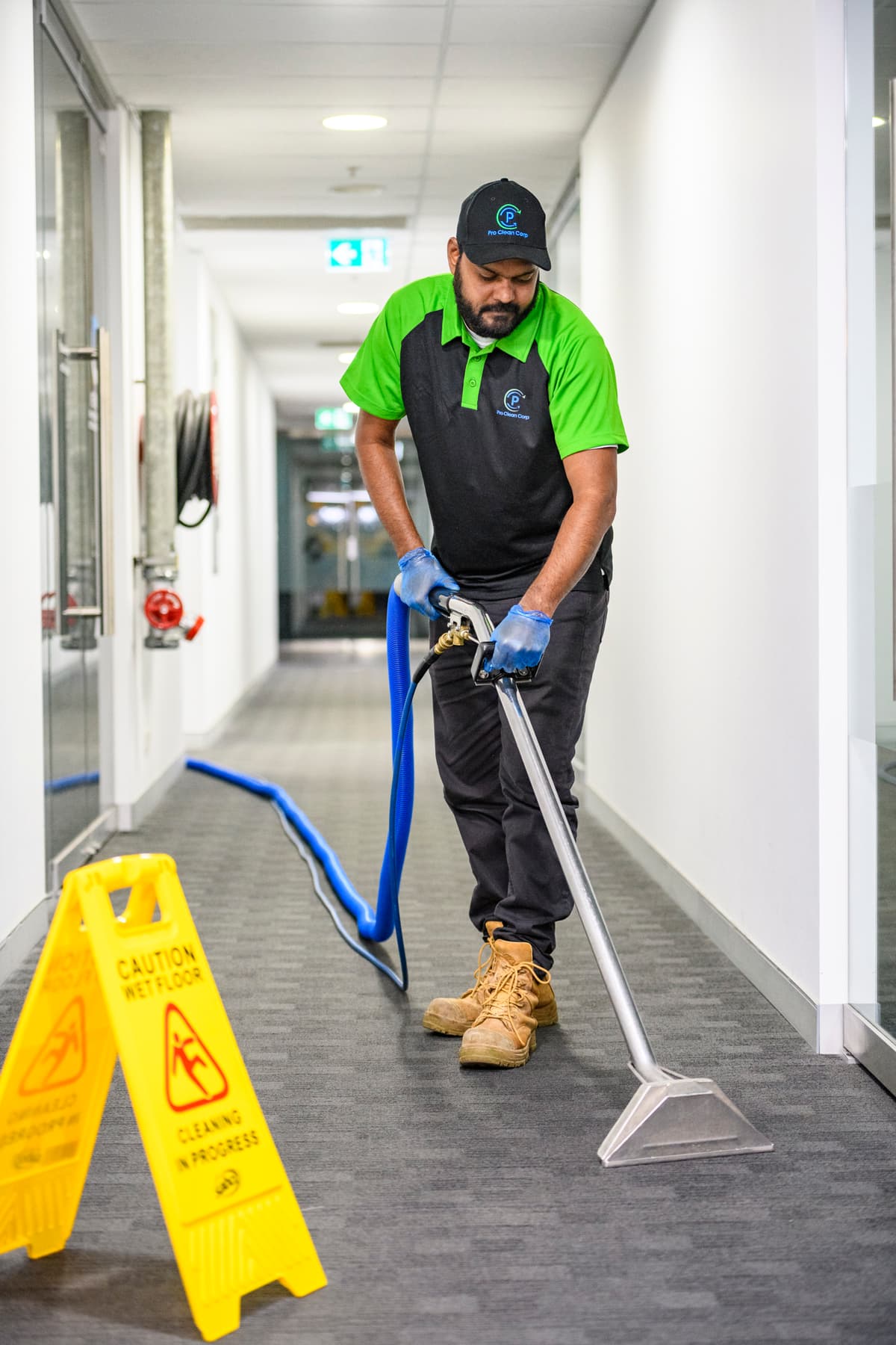 Warehouse cleaning team Sydney